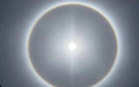 抬頭看↑↑↑留壩上空驚現(xiàn)日暈，真相是……縮略圖