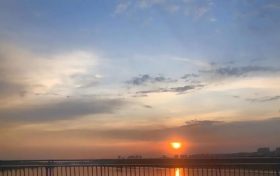 高溫藍色預(yù)警！25日至27日陜西炎熱持續(xù) 局地最高溫可達38℃以上縮略圖