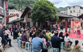 “五一”假期，鎮(zhèn)巴文旅活動(dòng)亮點(diǎn)紛呈縮略圖