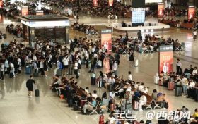 鐵路暑運今日啟動！ 陜西鐵路預計發(fā)送旅客2852萬人次縮略圖