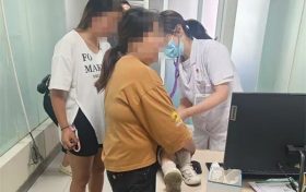 小游客高燒41度，漢中警車開道送醫(yī)脫險!縮略圖
