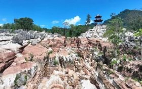 被譽為“秦巴深山秘境”的寧強縣草川子旅游景區(qū)，即將正式啟動試運營縮略圖