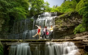 漢中黎坪景區(qū)2025年12月1日——2026年3月15日閉園公告縮略圖