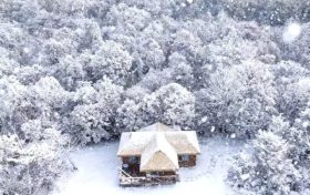 春有繁花夏有涼，秋染山林冬有霜 —— 草川子景區(qū)縮略圖