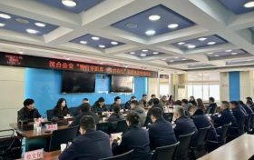 “警營(yíng)零距離 平安伴你行”新媒體進(jìn)警營(yíng)活動(dòng)在公安漢臺(tái)分局舉行縮略圖